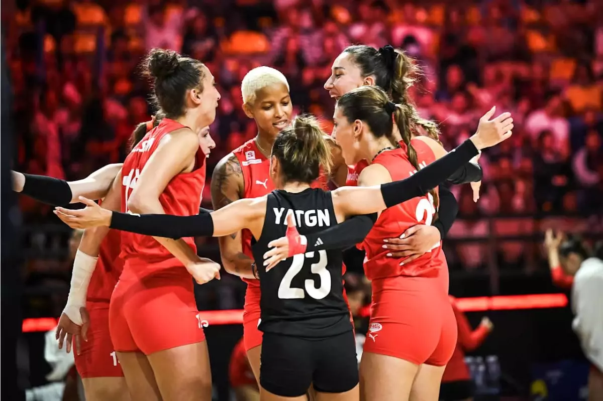 a milli kadin voleybol takimi lider gecti HxQRMgGL