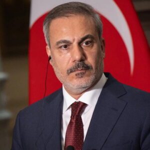 art arda diplomasi trafigi bakan fidandan kritik temaslar rcQrjizl