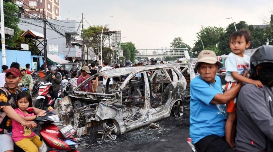 endonezyada milletvekili odeneklerinin iptaline karar verildi rpJgSXjd