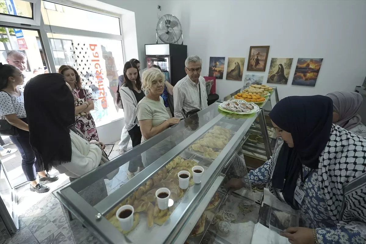 gazzeden bosnaya umut ve lezzet VMB9WQD1