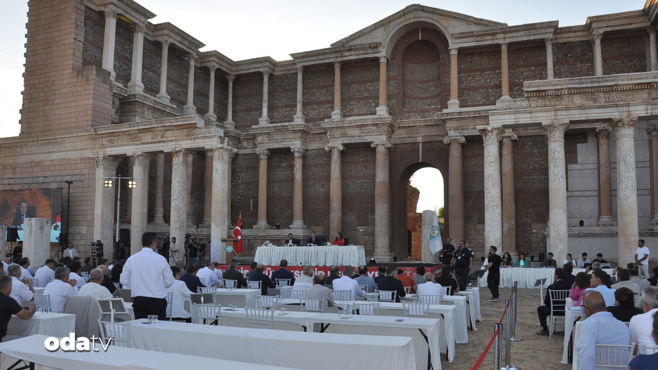 meclis toplantisi antik kentte tVxfqylE