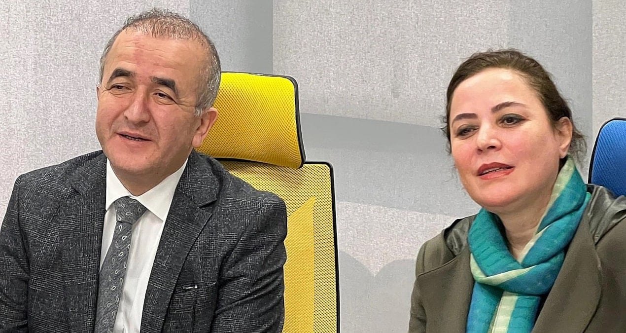 sartlara sadece valinin esi uydu texgrj69