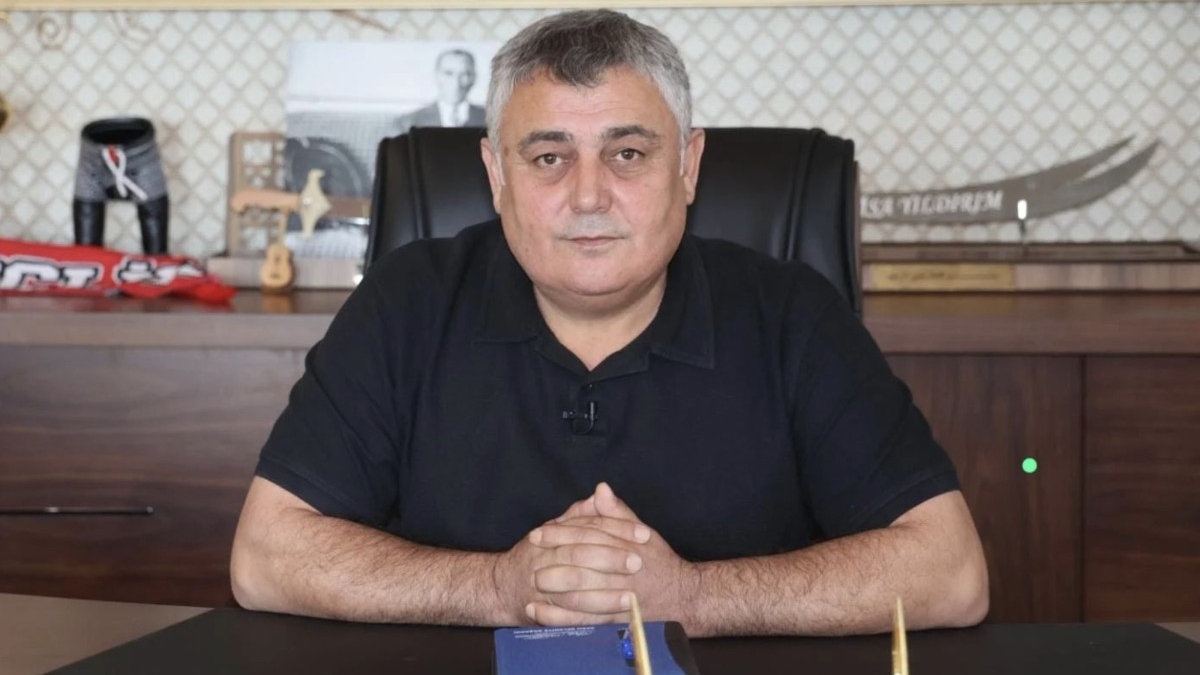 chpden istifa eden aksu belediye baskani ak partiye gecmeye niyetim var JhVkCqCG.jpg