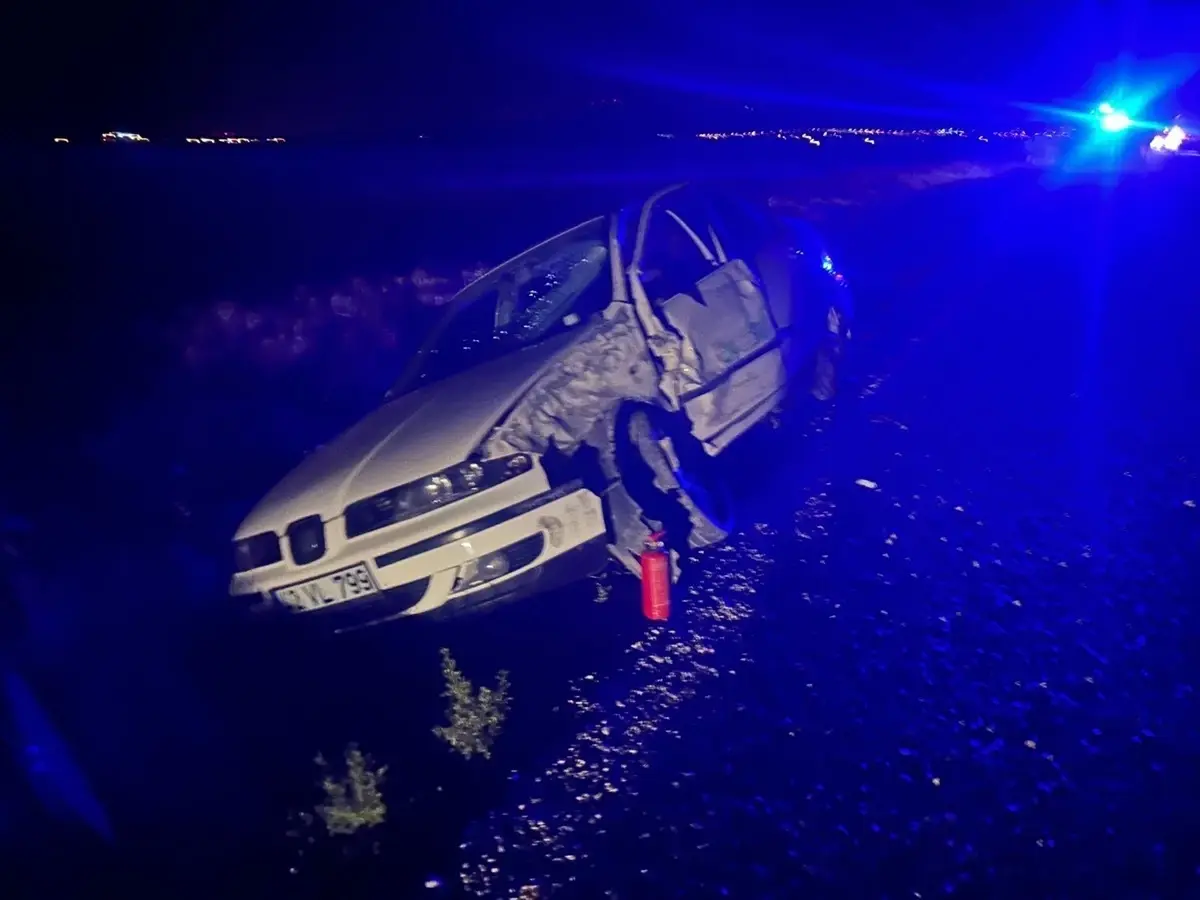 kadinhaninda trafik kazasi 18 yarali KysXCDet.jpg