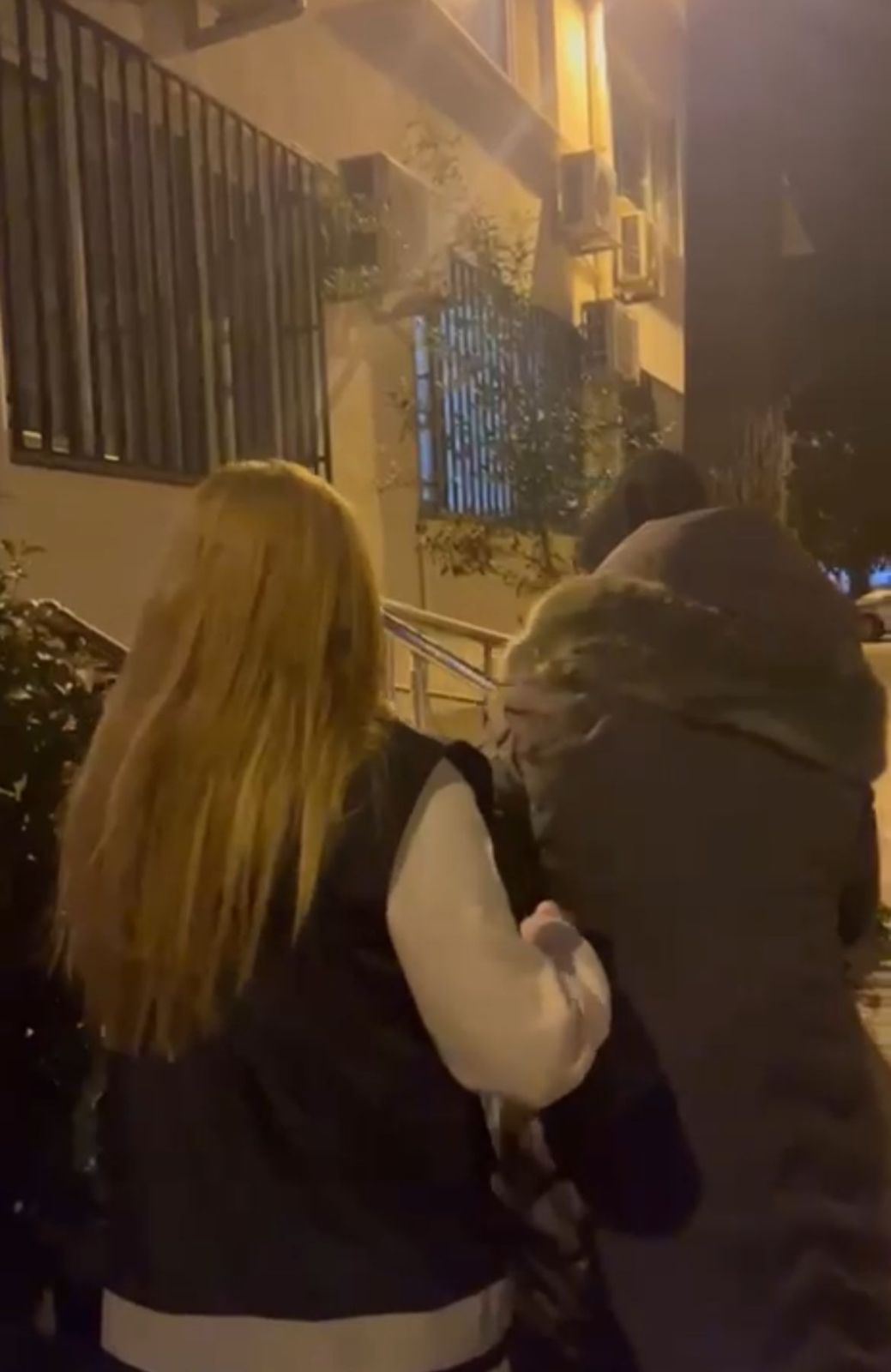 musterilerini beyaz esya kredisi vaadiyle dolandiran isletmeci gozaltinda ekt5n6JJ.jpg