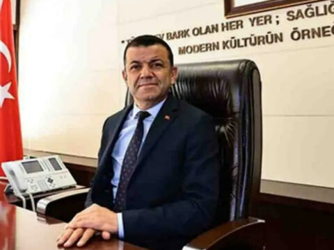 Denizlide buyuksehir ve ilce belediye baskanlari chpden istifa etti Y6EfSDQz